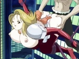 Монстр с крыльями прямо в небе отодрал телку с огромными дойками